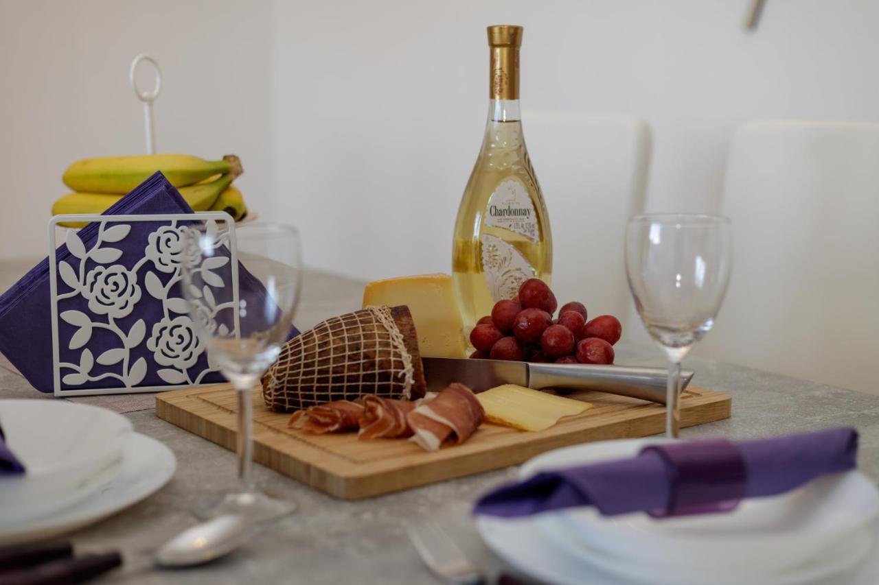 Sunny Garden Adria Apartment สปลิท ภายนอก รูปภาพ
