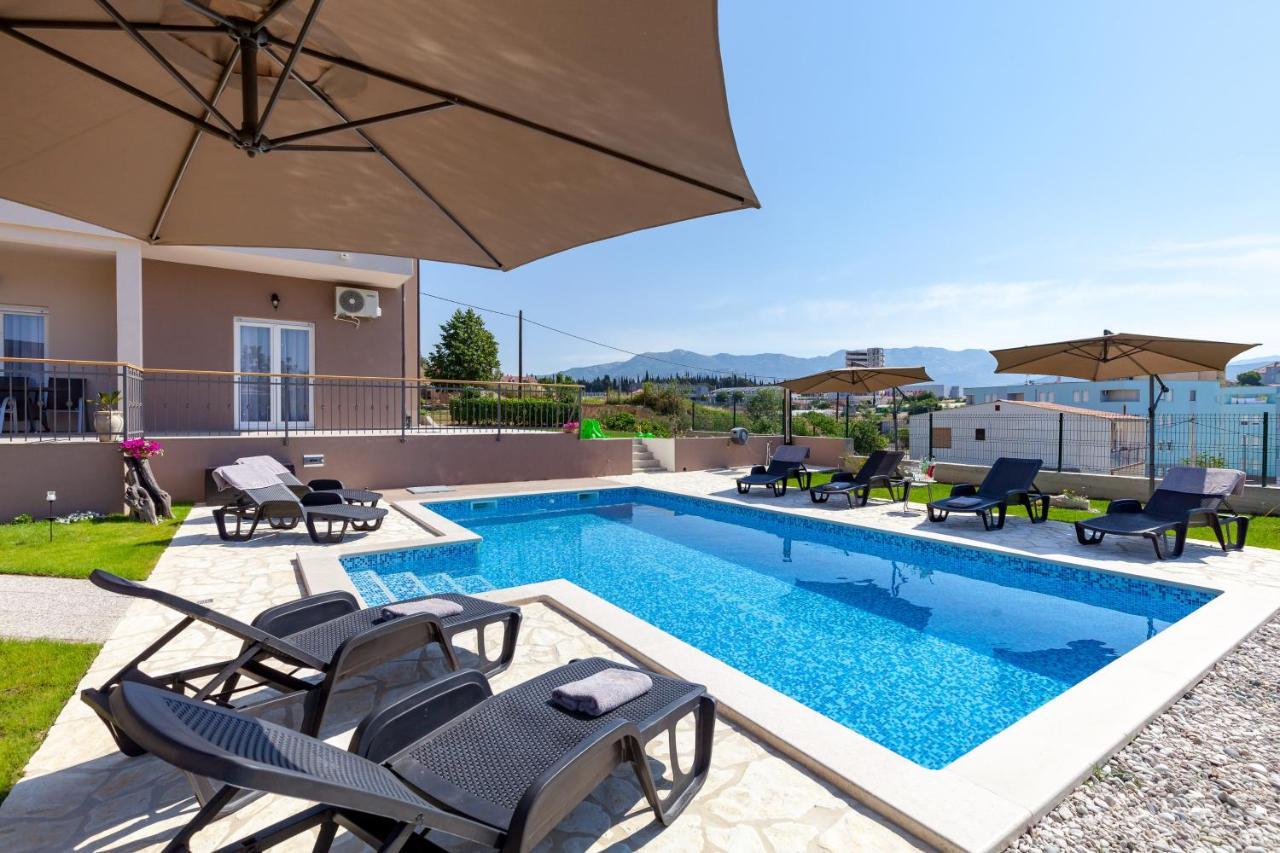 Sunny Garden Adria Apartment สปลิท ภายนอก รูปภาพ