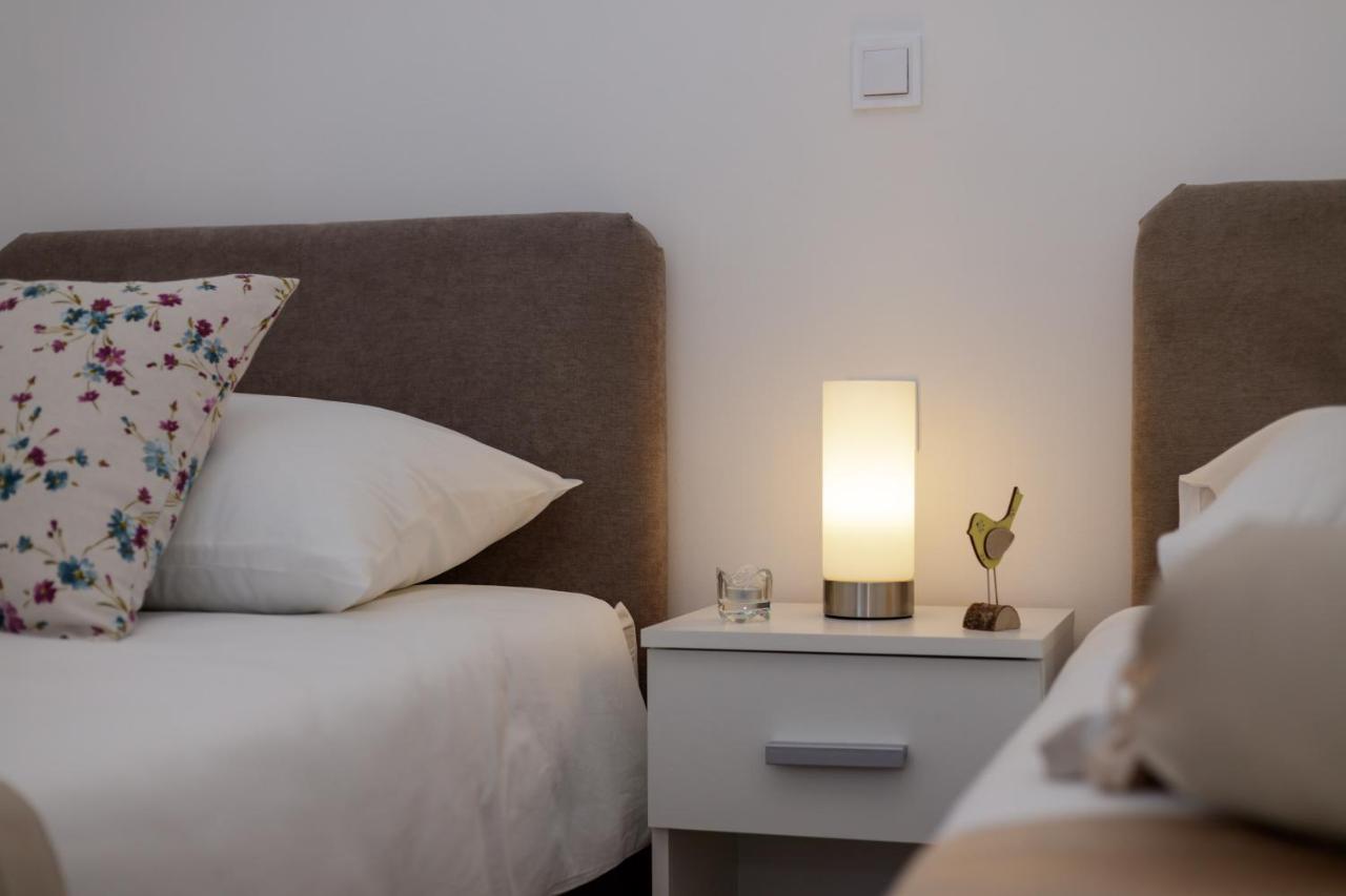 Sunny Garden Adria Apartment สปลิท ภายนอก รูปภาพ